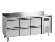 Šaldomas stalas su 6-iais stalčiais 